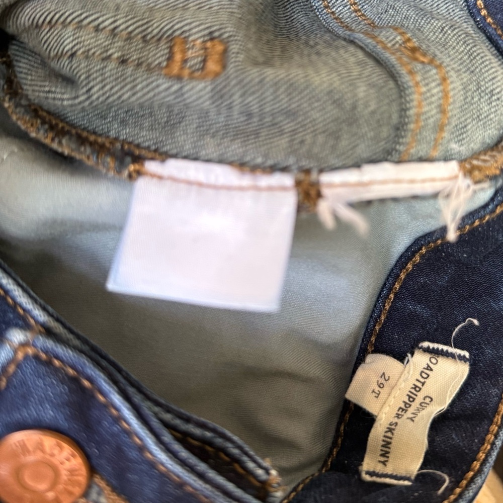 NEW MADEWELL  curvy Roadtripper skinny Jeans. 29T - Picture 7 of 7